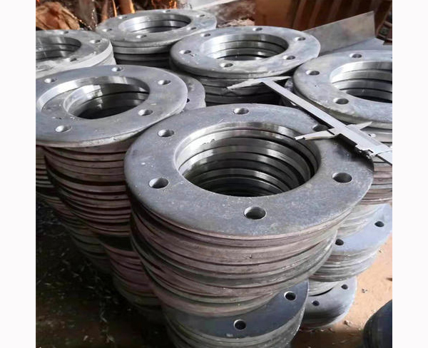 鋼托盤廠家的使用優(yōu)勢